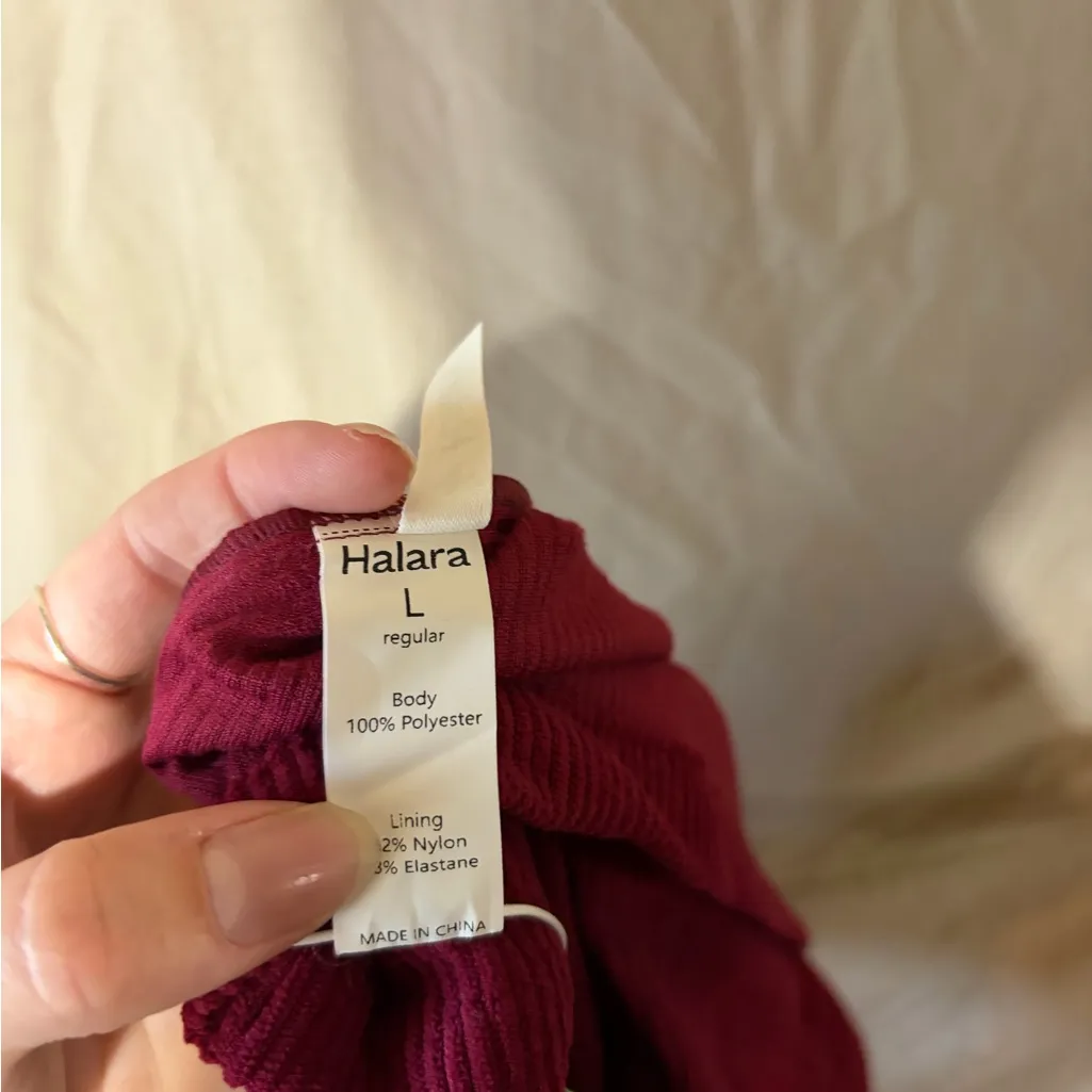 Halara  skirt - Image 4