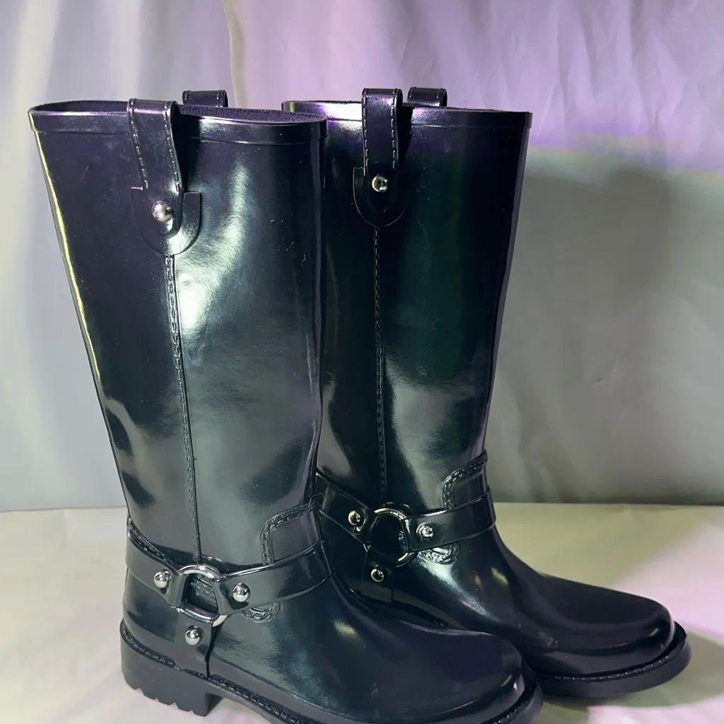 Michael Kors Glossy Black Rain Boots - Image 3