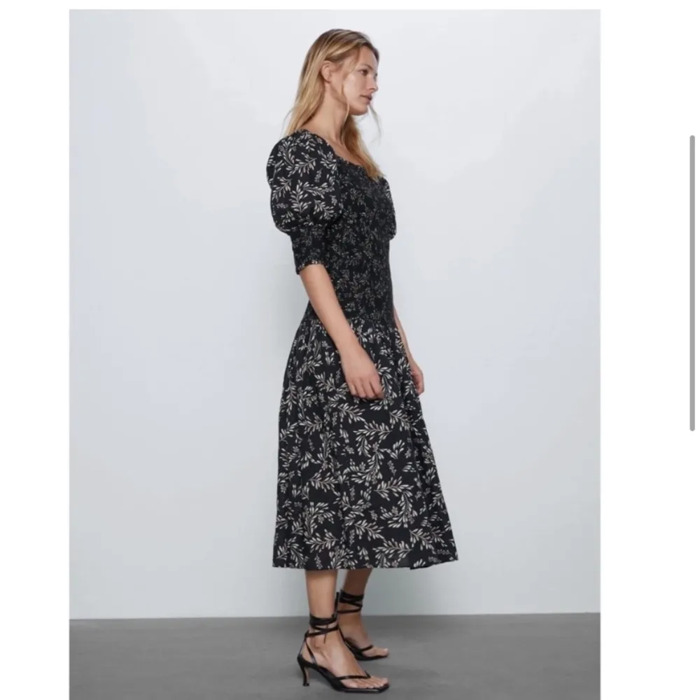 NWOT Zara Penny Ruched Black Floral Linen Blend Boho Midi Dress Size Small - Image 12