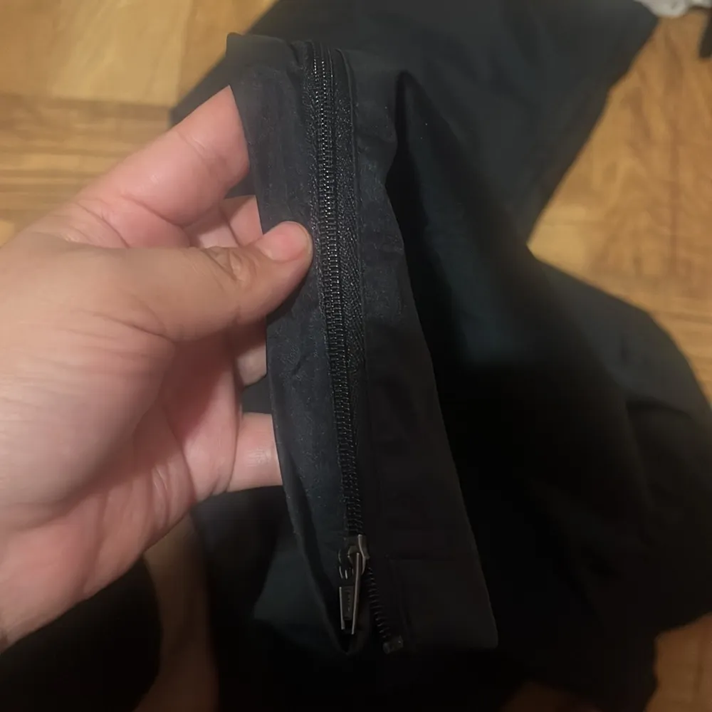 Adidas track pant size XL clima proof - Image 5