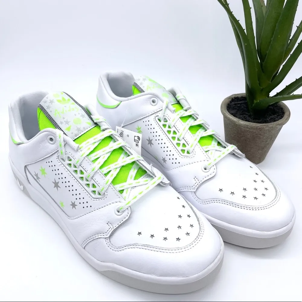 Adidas White Green SlamCourt Original Sneakers - Image 2