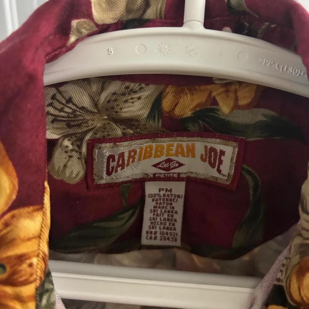 Caribbean Joe Deep Red Maroon 3/4 Sleeve Hawaiian Hibiscus Button Up Shirt Top - Image 5