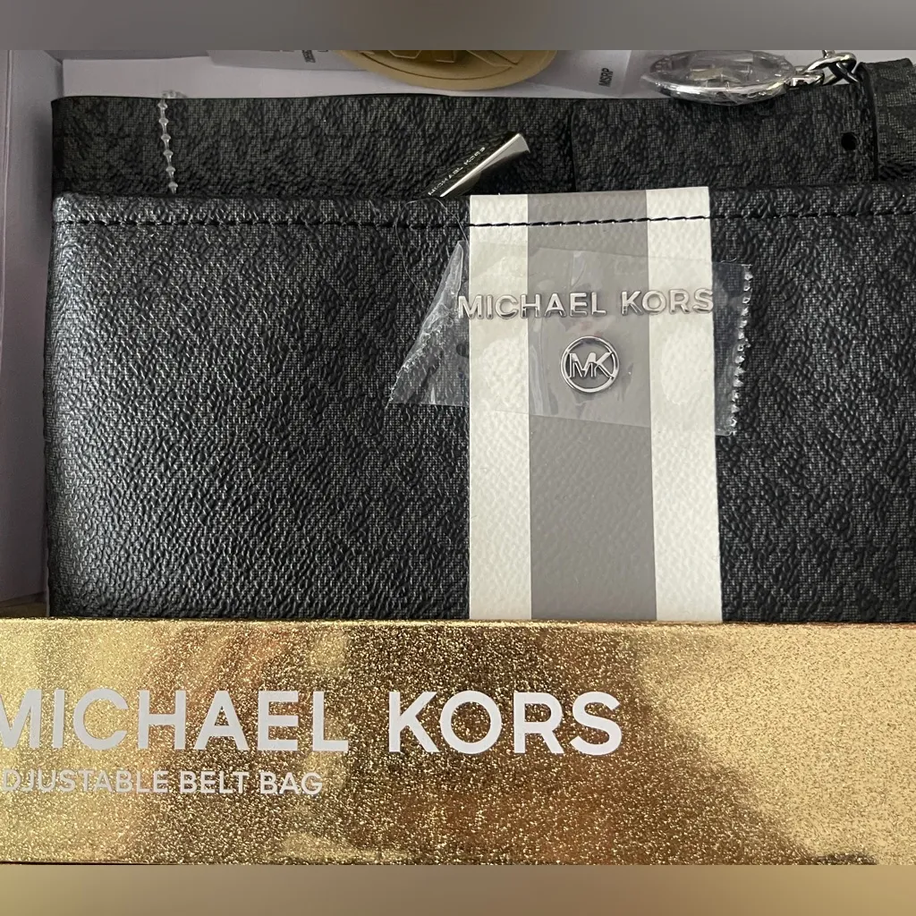 Michael Kors Jet Set Small Signature Logo Stripe Belt Bag in Gift Box - Image 4