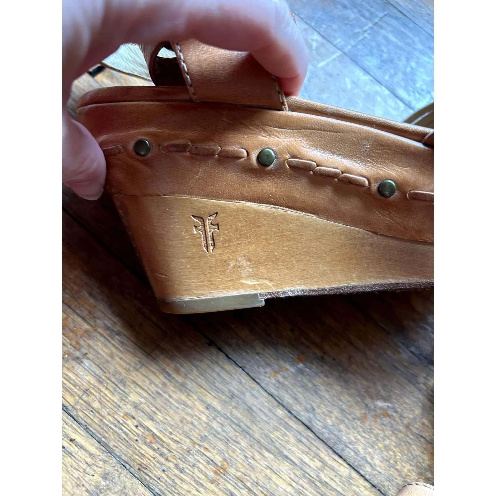 FRYE Carlie Huarache Ankle Size 9M Camel Leather Women's Sandal - Image 6