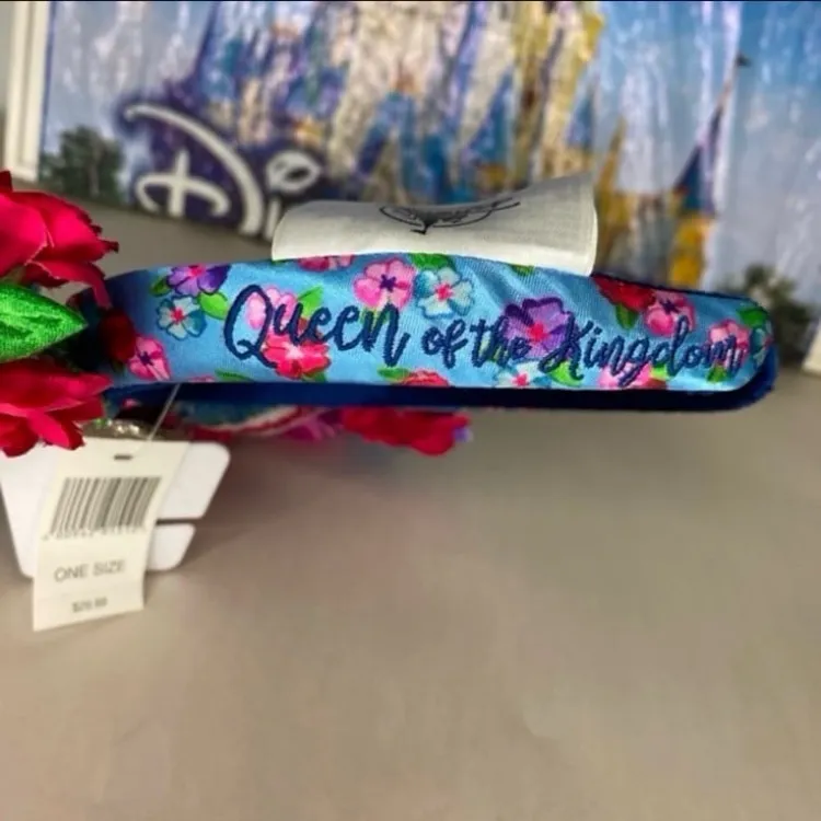 Disney parks England queen of the kingdom minnie ears NWT - Image 3