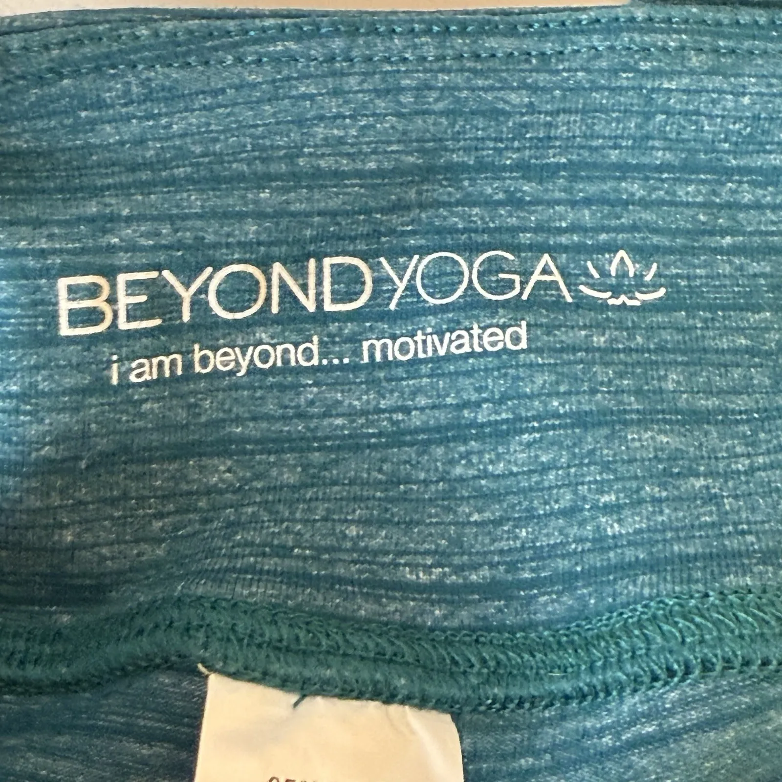 Beyond Yoga Spacedye Teal Capri Leggings Large Yoga Pilates Workout Fitness Gym - Image 4