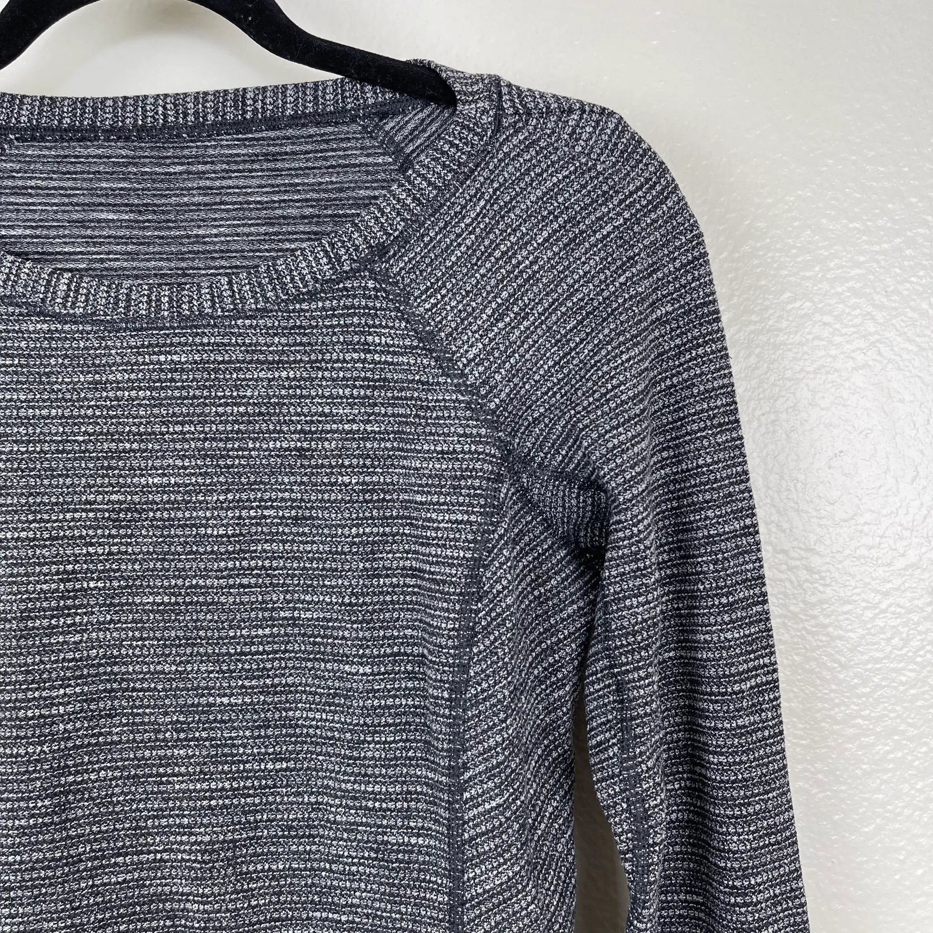 Lululemon Race Your Pace Long Sleeve - Image 5