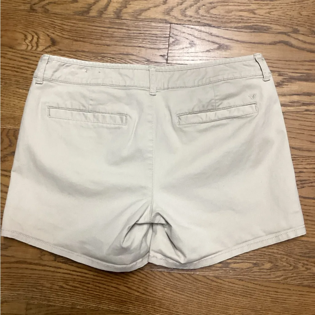 American Eagle  khaki midi shorts. Size 10 - Image 2