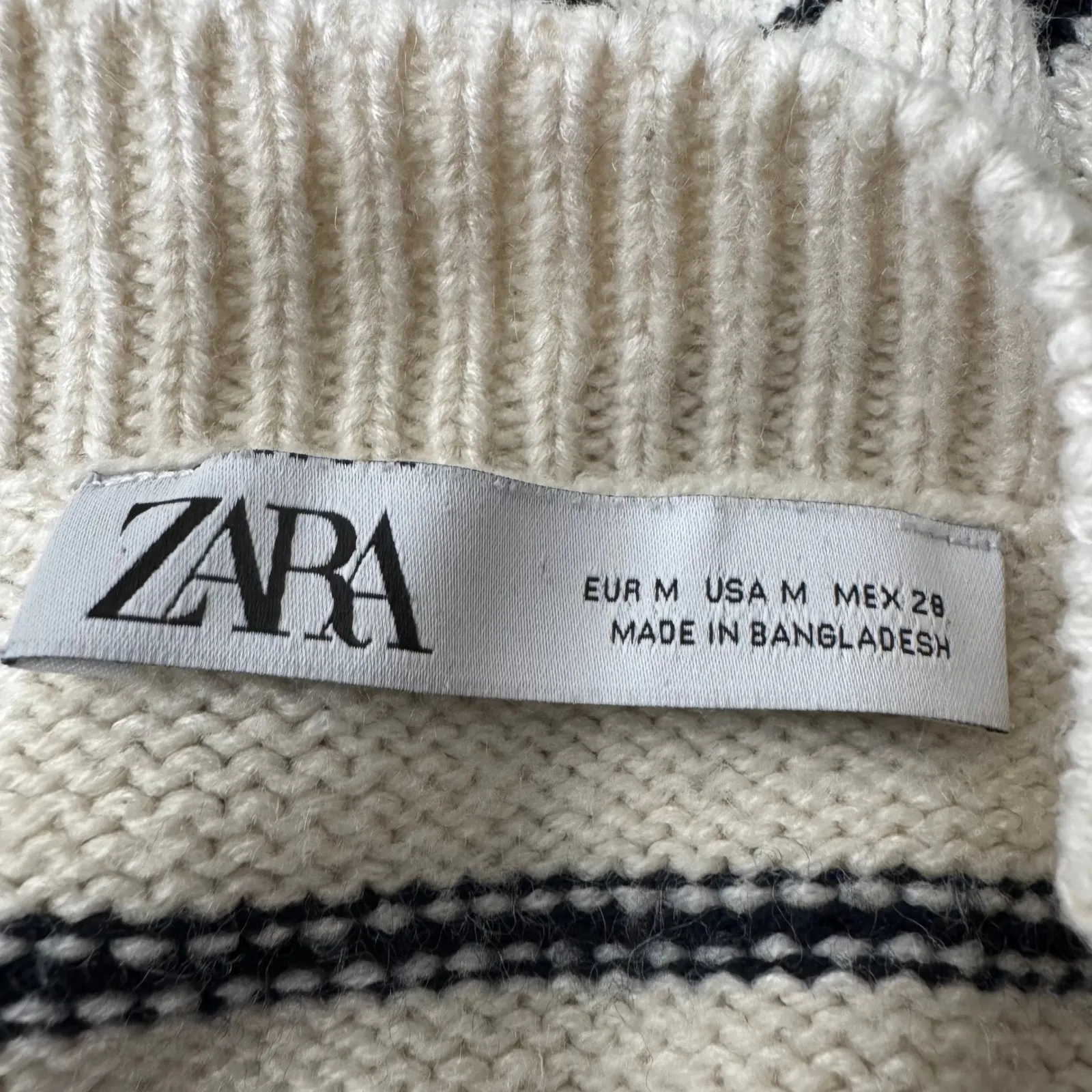 ZARA Striped Cropped Knit Sweater Cream Black Long Sleeve Crew Neck Women's M - Image 6