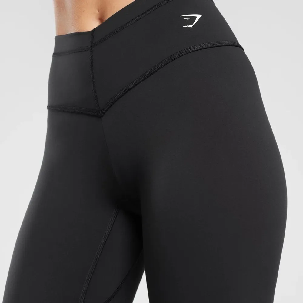Gymshark EVERYDAY V WAISTBAND LEGGINGS Medium - Image 2