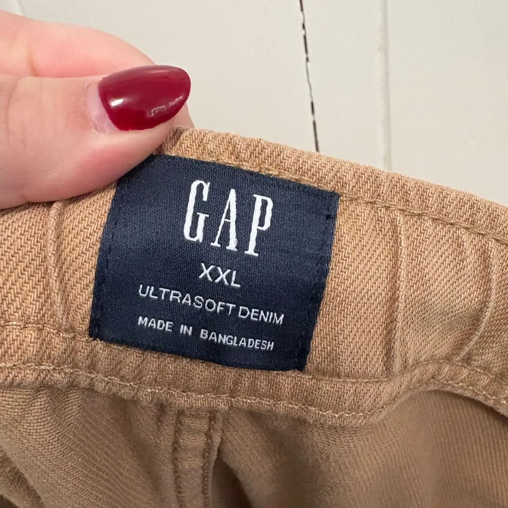 GAP Tan Barrel Pants - Image 2
