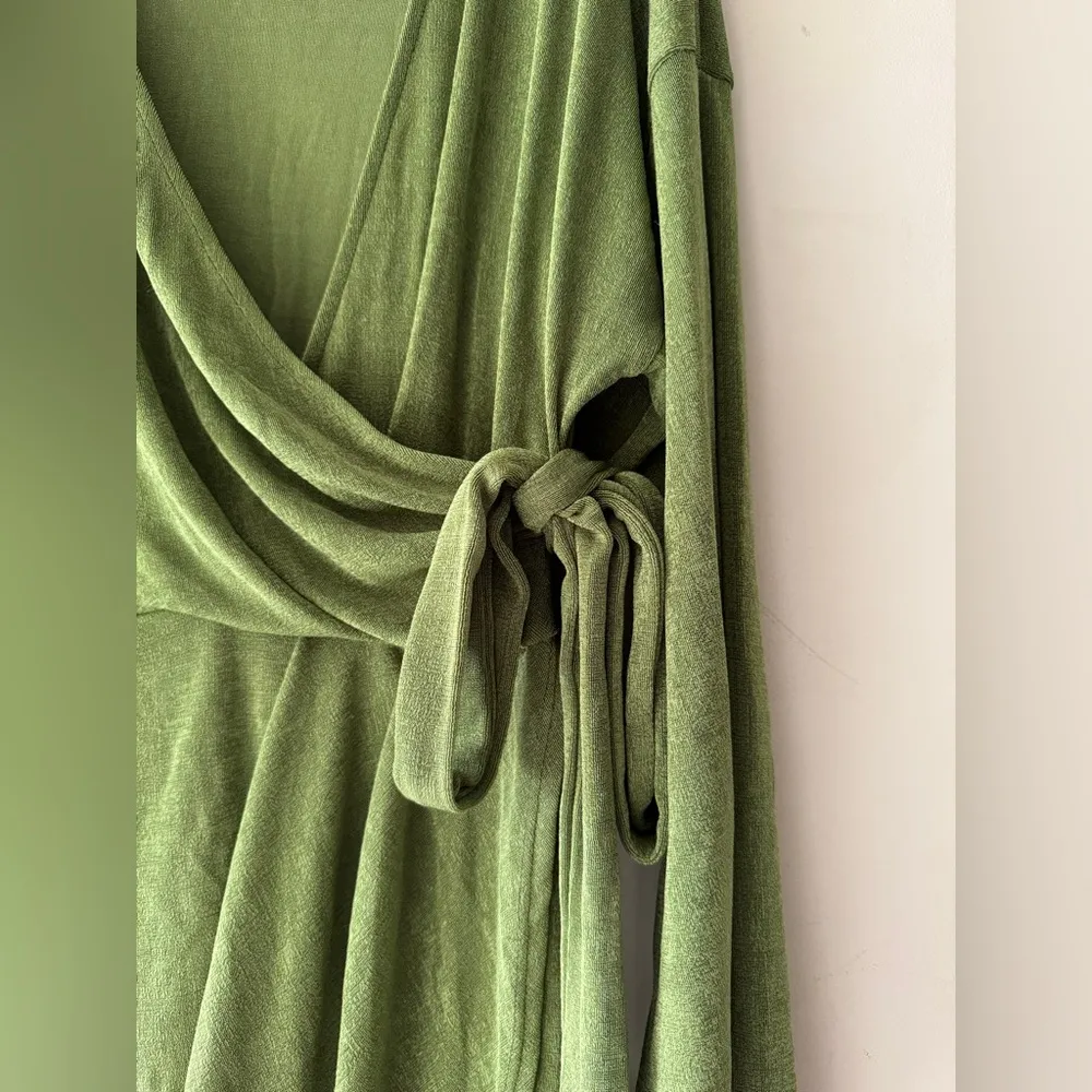 ASOS Green Luxe Long Sleeve Mini Wrap Dress With Side Tie - Image 3