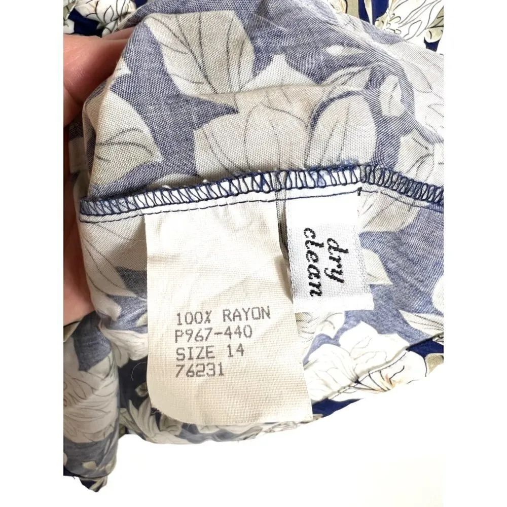 Pendleton Vintage  button up‎ top - Image 7