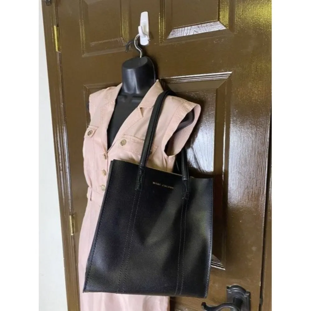 Marc Jacobs Repeat Black Leather Cross Body Bag - Image 7