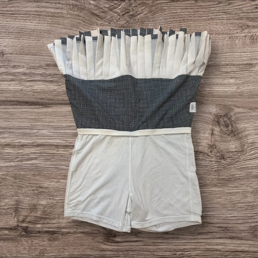 TORY SPORT Pleated Performance Tennis Skirt Women’s Medium Navy White Grid Blue - Image 4