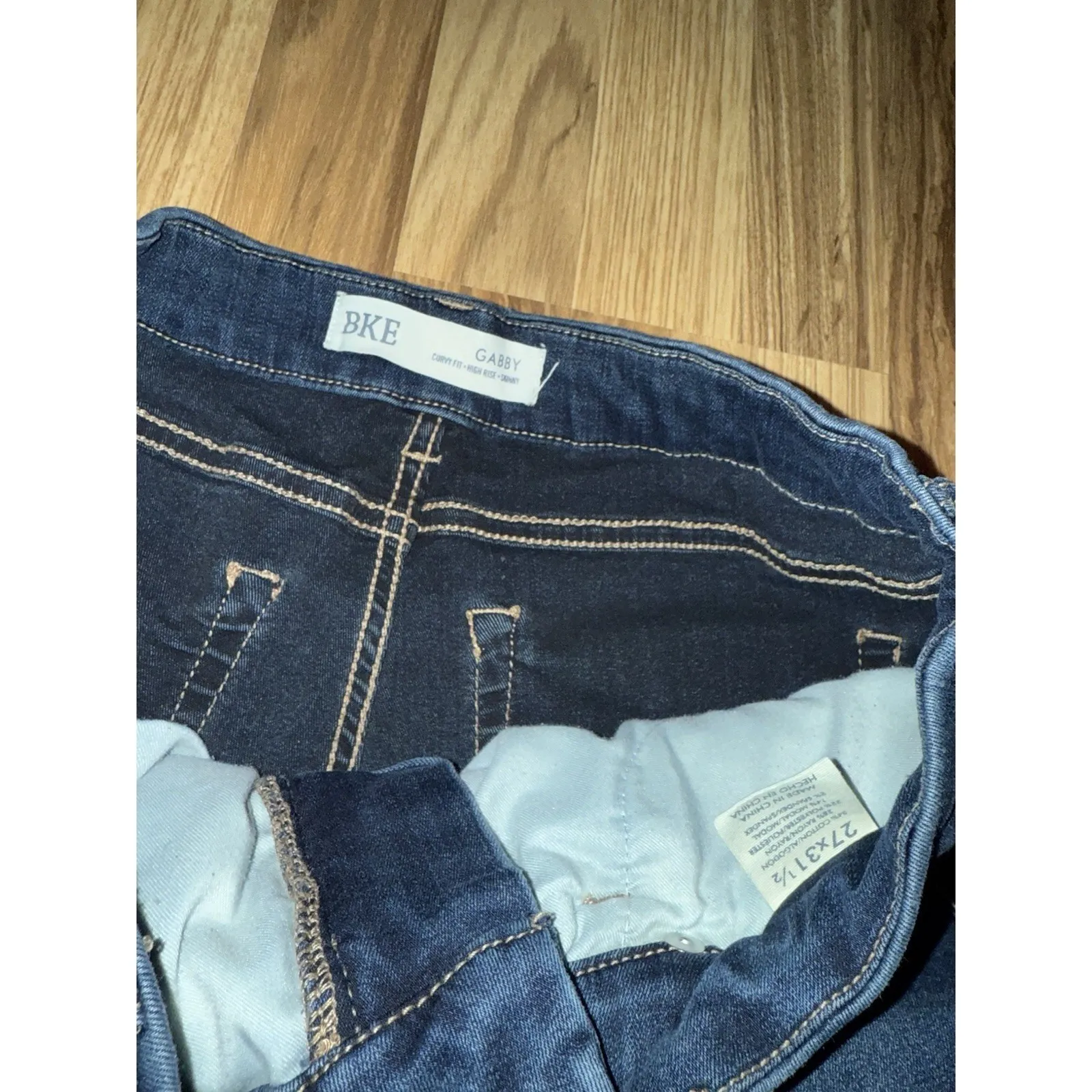 BKE Jeans Womens 27 X 31.5 Gabby High Rise Skinny Distressed Denim Boho Raw Hem‎ - Image 3