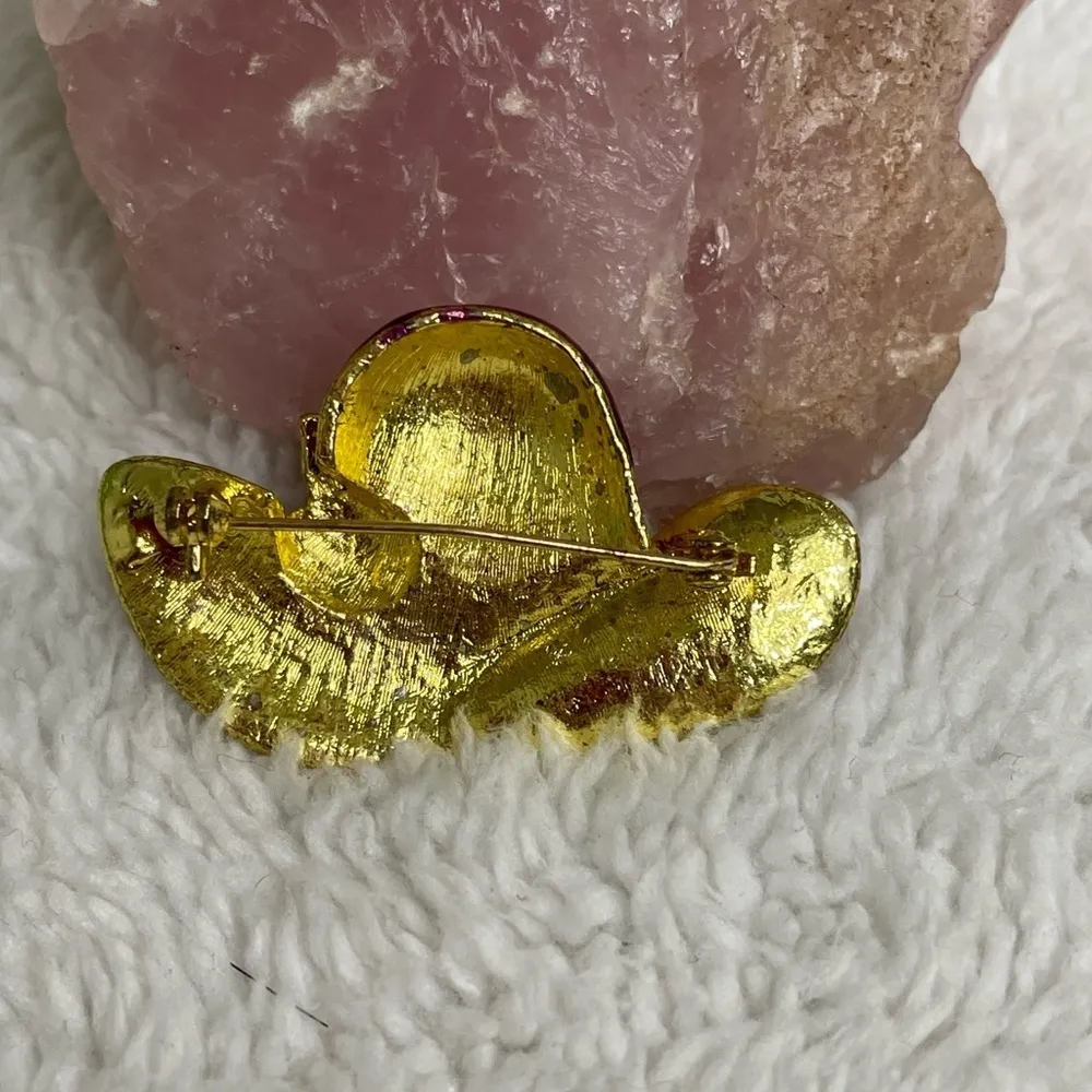 Red hat Brooch - Image 3