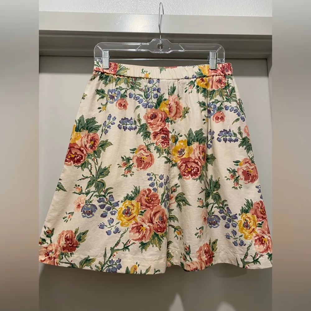 Vintage 90s Cream White  Knee-Length A-line Pleated Floral Skirt - Image 5