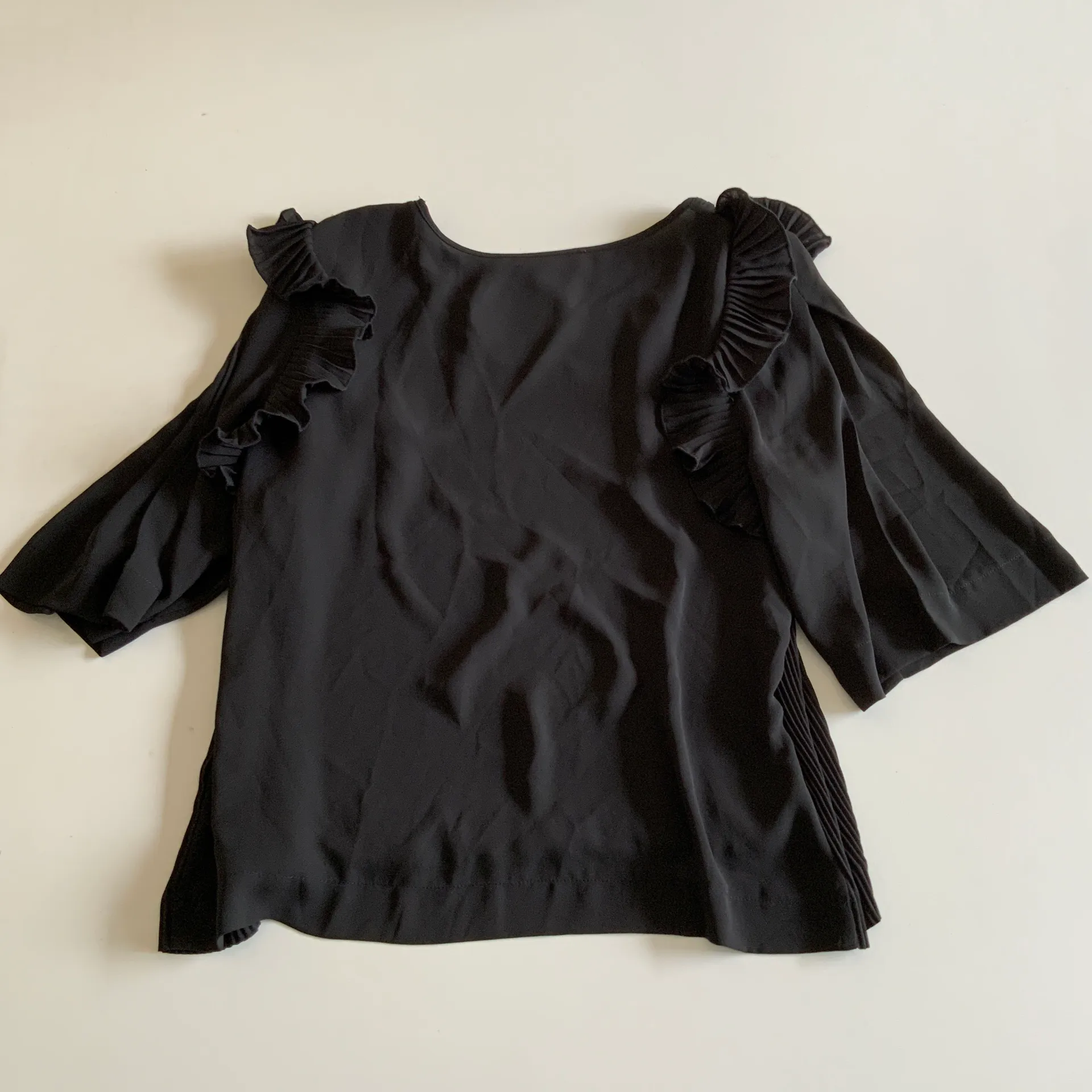 Chloé NEW See By Chloe Black Chiffon Accordion Pleated Ruffle Detail Blouse Shirt Top - Image 4