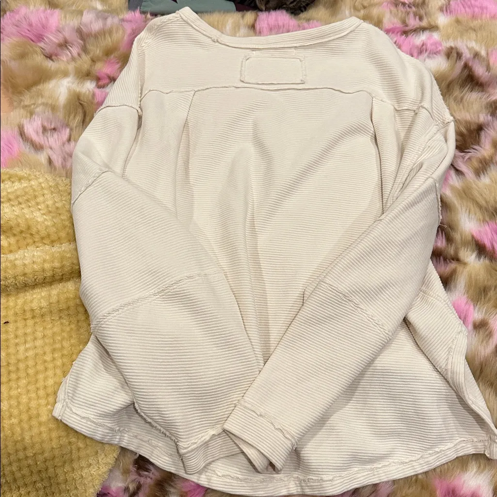 Free people top - Image 3