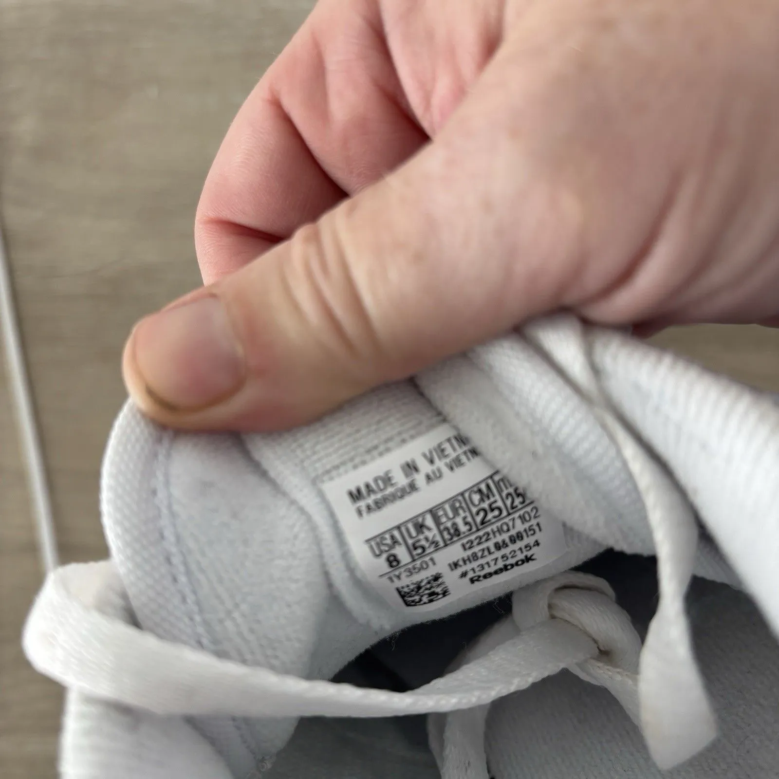 Reebok Classic Princess Womens 8 White Pinkish Peach Salmon Rare Color EUC - Image 11