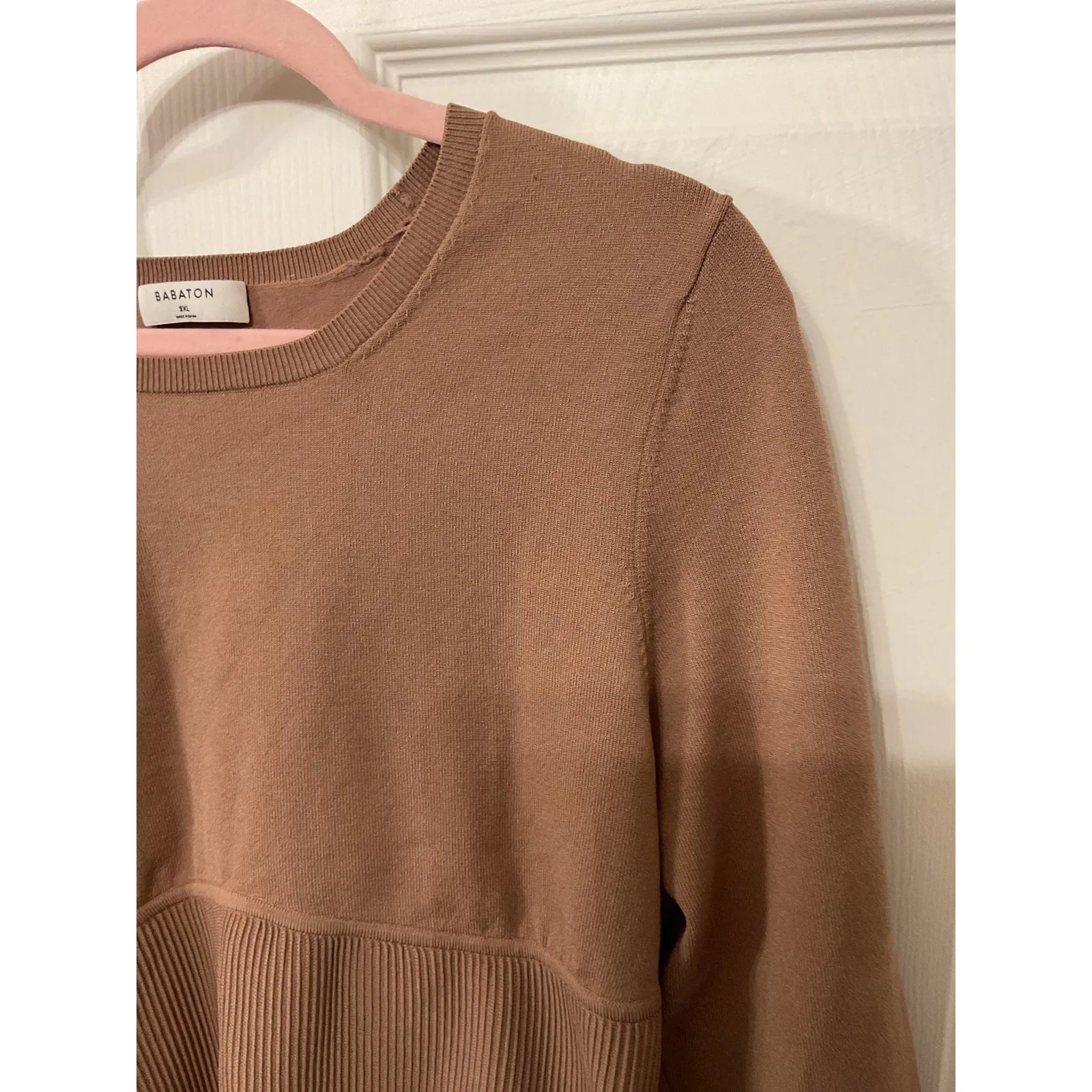 Aritzia Babaton Sculpt Knit Empire Longsleeve Corset Sweater in Brown, 2XL - Image 5