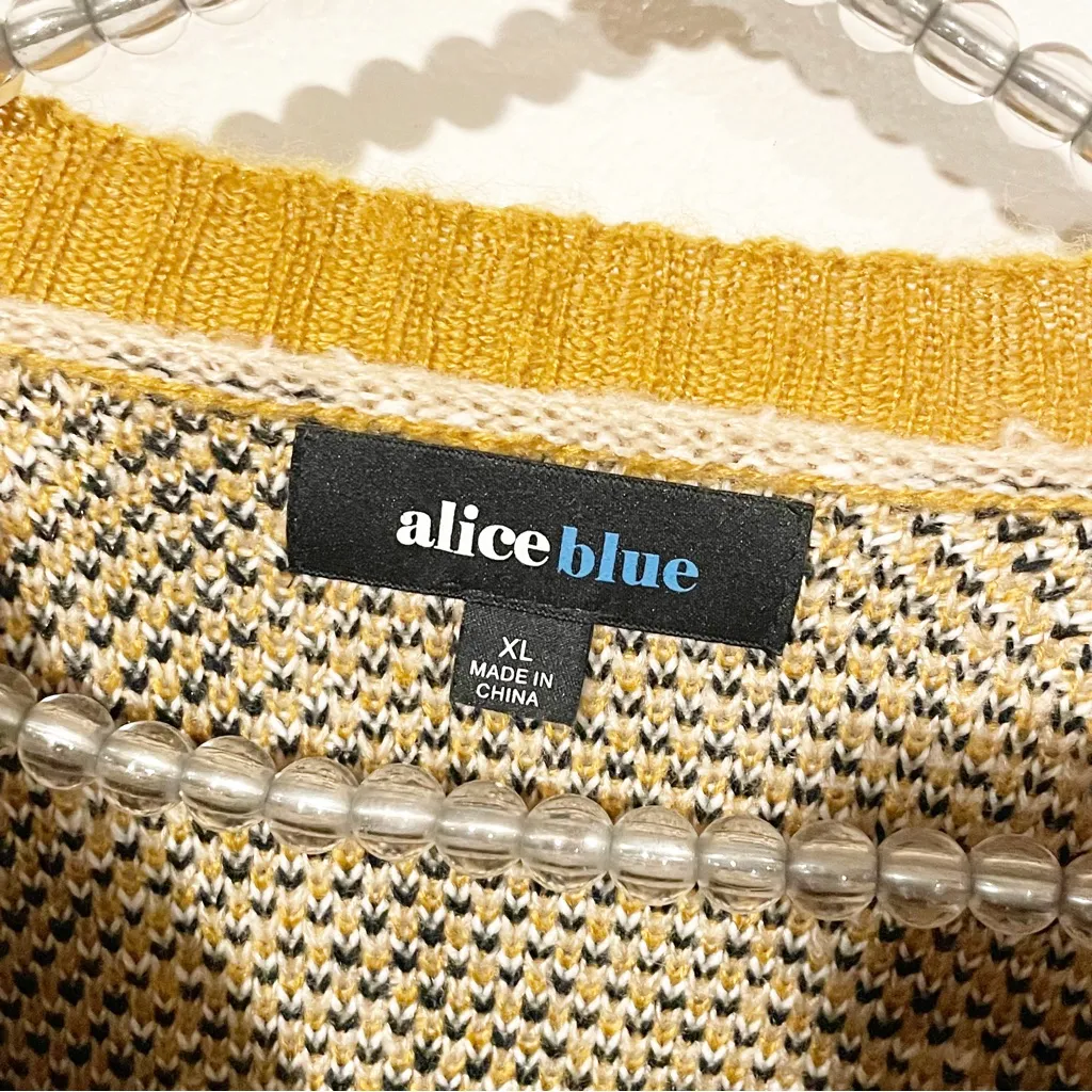 Alice Blue Size XL Brown Leopard Cheetah‎ Animal Print Eyelash Crewneck Sweater - Image 3