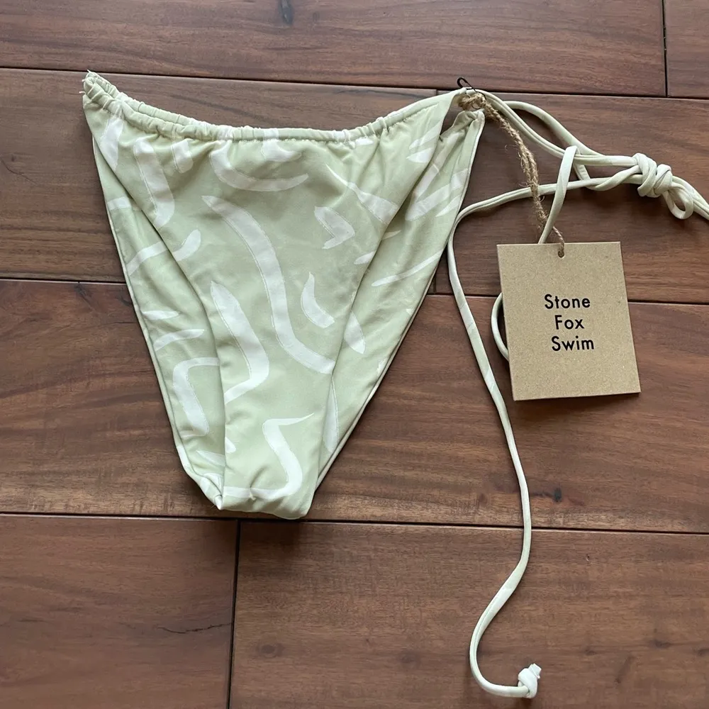 Stone‎ Fox Swim Aloe Lines River Bottom Size L - Image 2