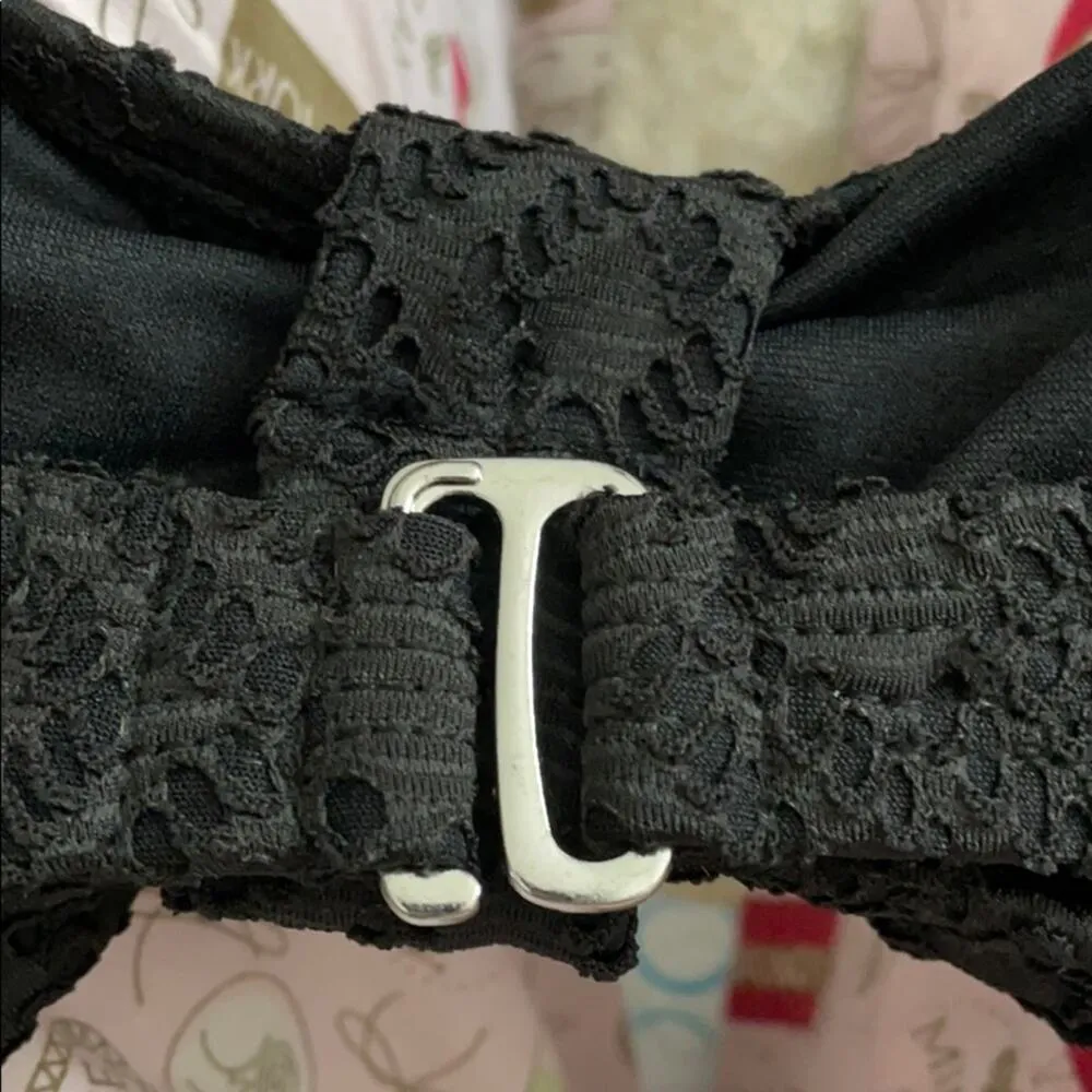 Catalina Black Crochet Halter Swim Bikini Top size Medium - Image 10