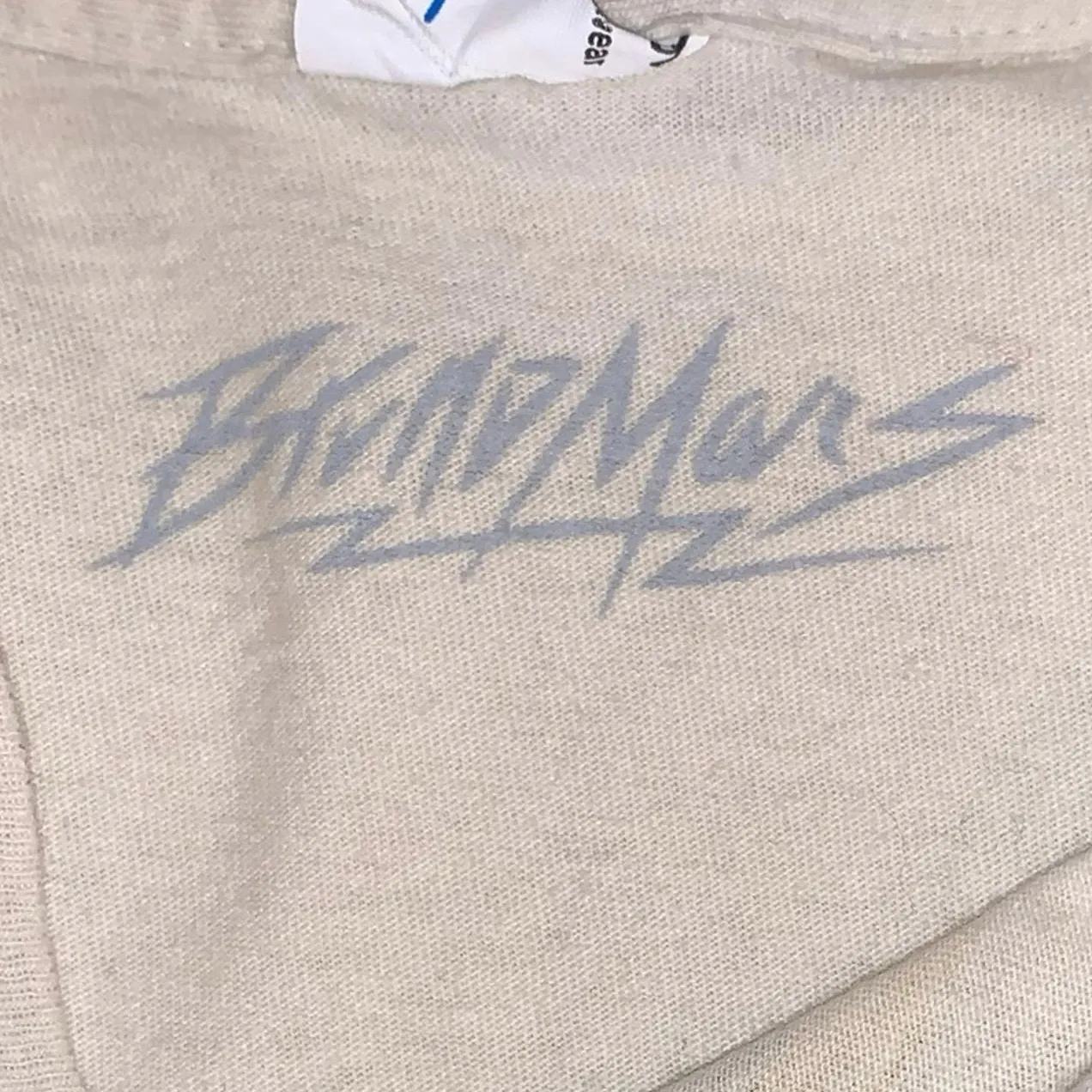 Bruno Mars Moonshine Jungle Graphic Tee Shirt Small Concert Band Tee - Image 4