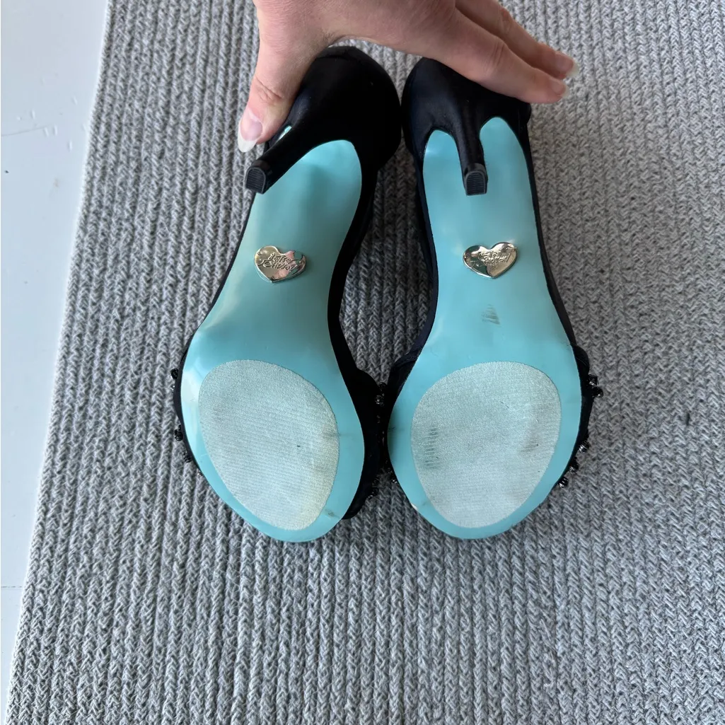 Betsey Johnson Holly Black Beaded T Strap Satin Sandals Formal High Heels Sz 7.5 - Image 12