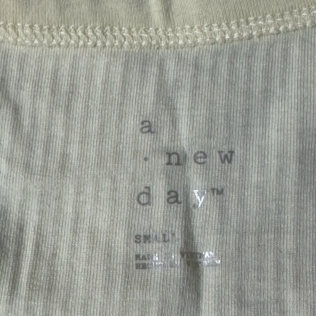 a new day Sunny Yellow Ribbed Short Sleeve Tee - Image 2