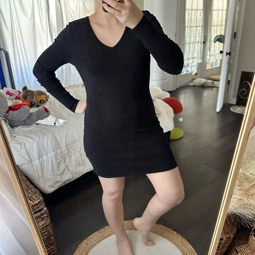 Peruvian Connection Women’s Black Medium Pima Cotton Longsleeve Dress - Image 2