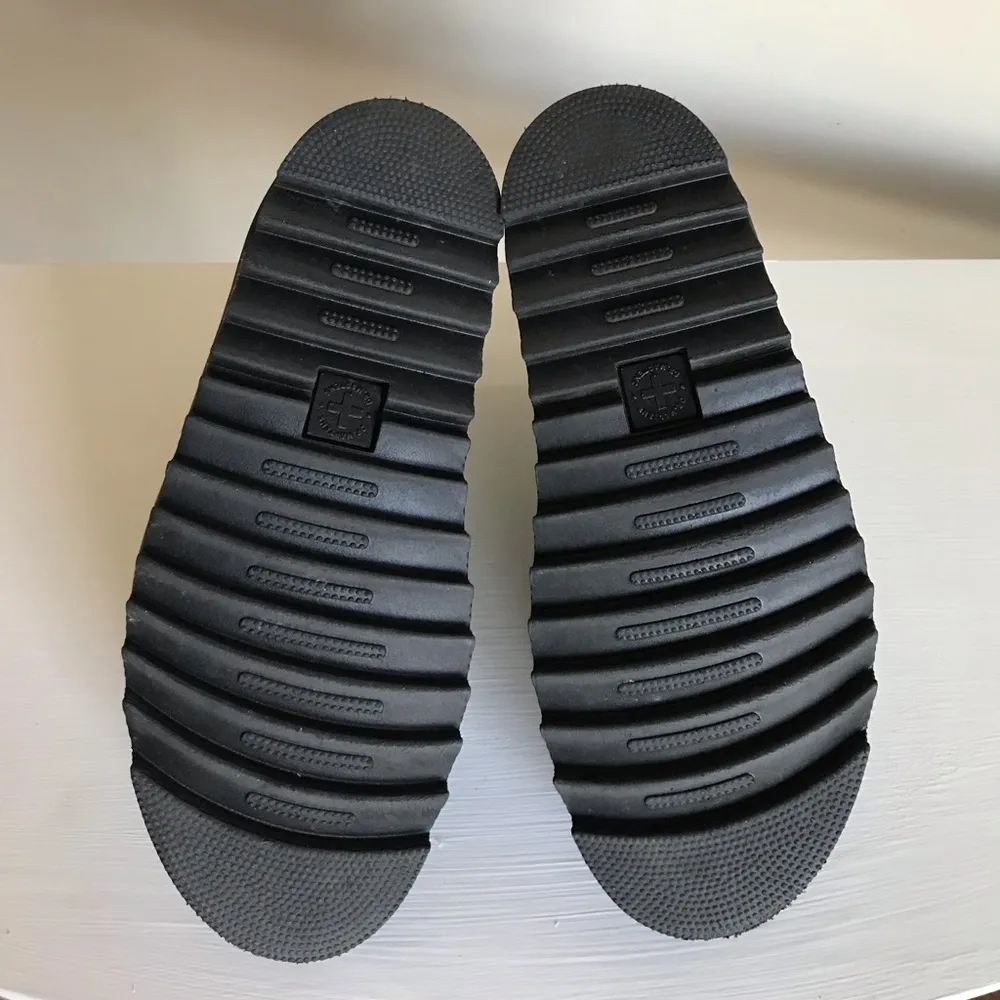 Dr. Marten’s Blair Leather Sandals In Box / Like New - Image 12