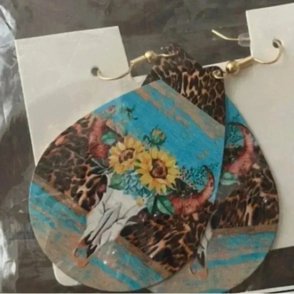 🆕Skull Sunflower Color Block WaterDrop Earrings🆕 Gold - Image 4