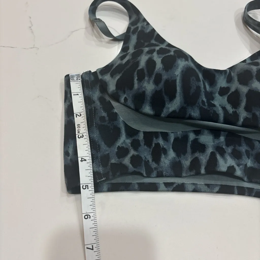 Victoria secret Leopard Print Sports Bra size 32 A green and black - Image 7