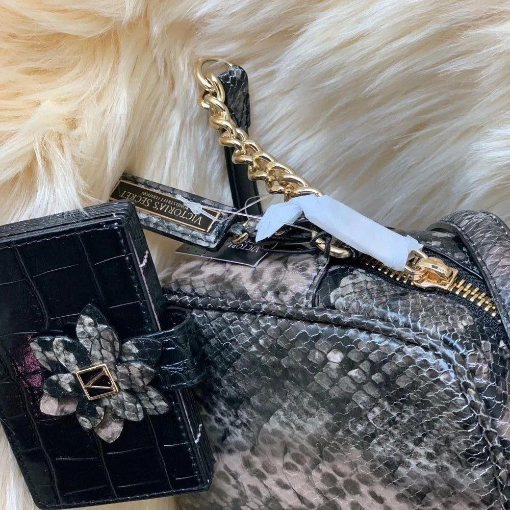 VICTORIA'S SECRET
Top Zip Crossbody & Card Holder - Image 6