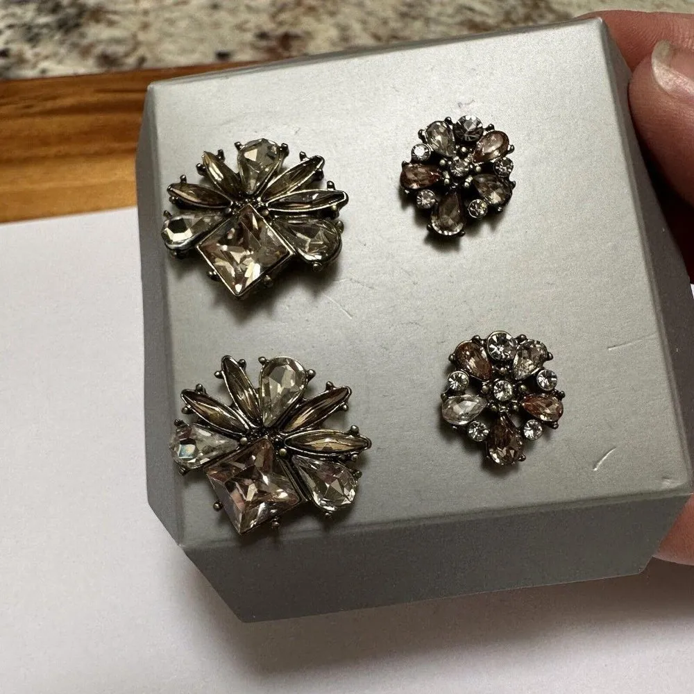 NWOT Baublebar Rhinestone Gold Tone Pierced Stud Earrings 2 Pack - Image 2