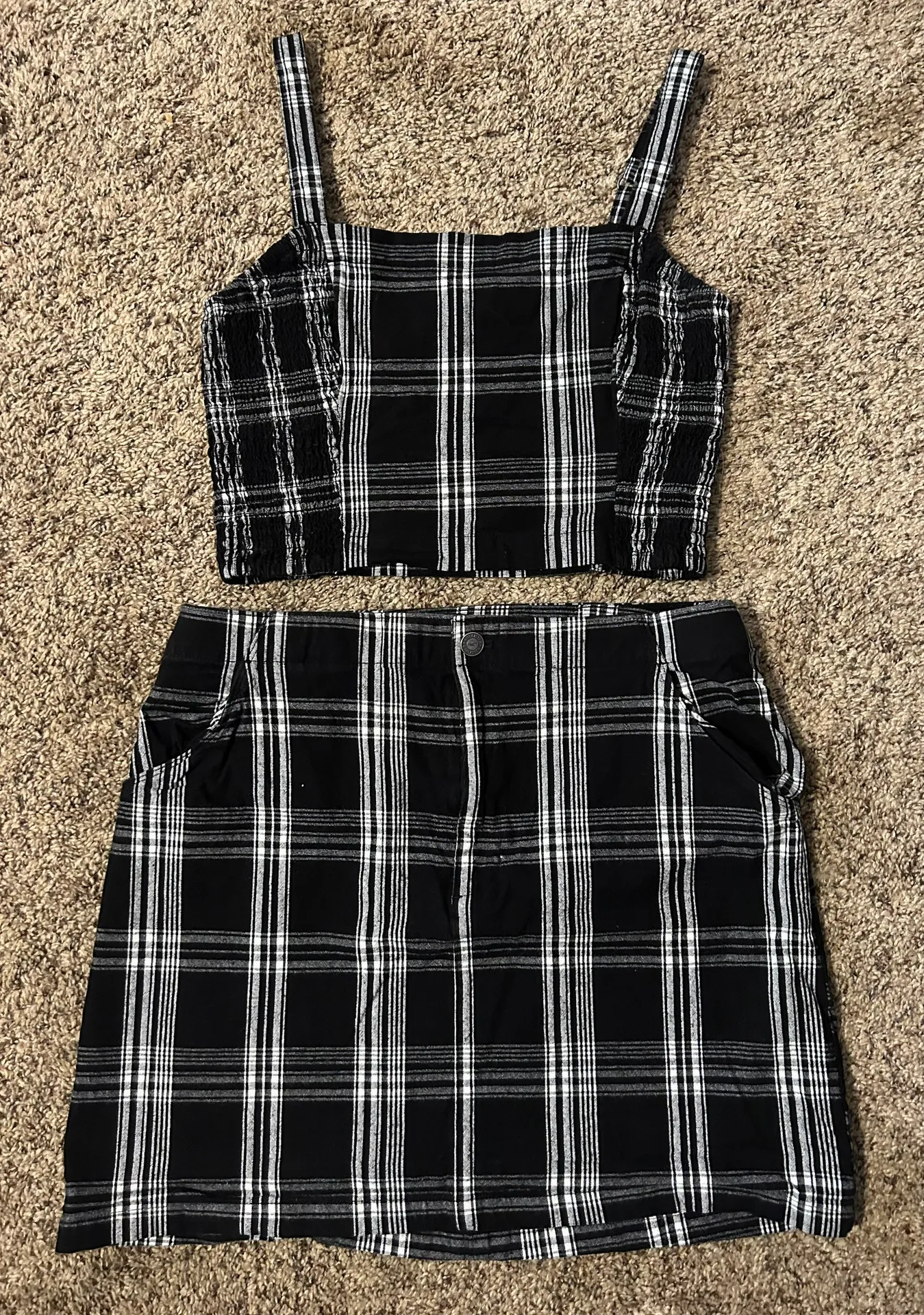 Hollister Skirt - Image 3