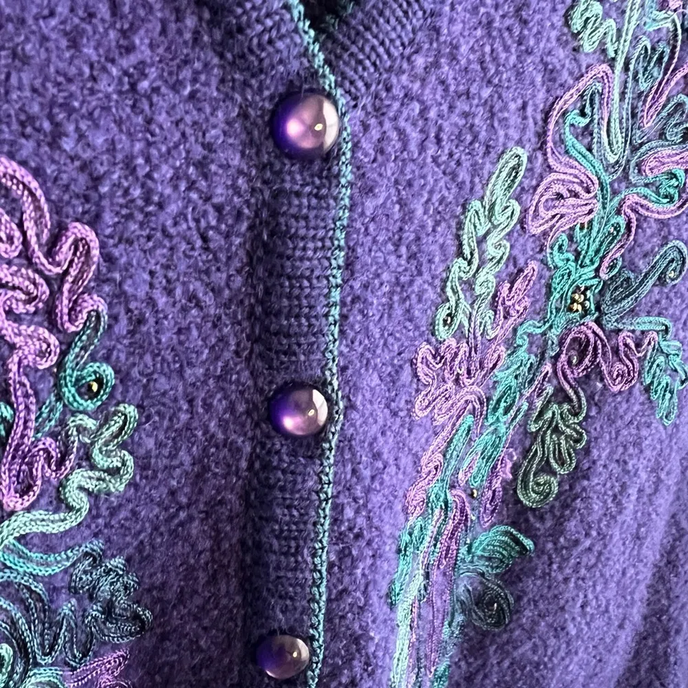 Koret Wool Blend embroidered vest size large - Image 3