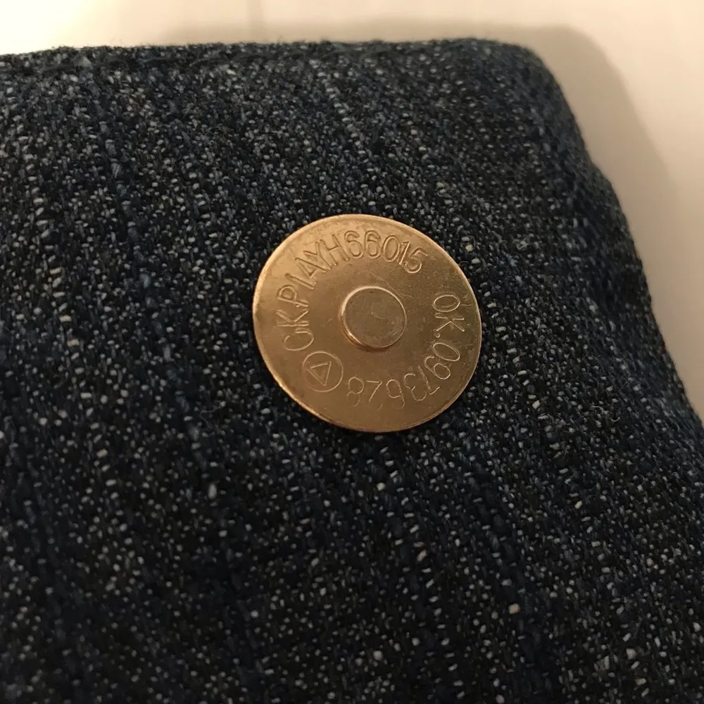 Denim embellished rhinestone studs purse bag - Image 9