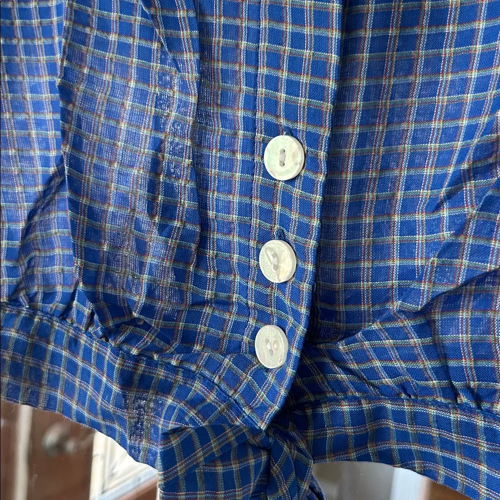 The East Order Medium Short Sleeve Mahlia Crop Top in cobalt blue check preppy - Image 2