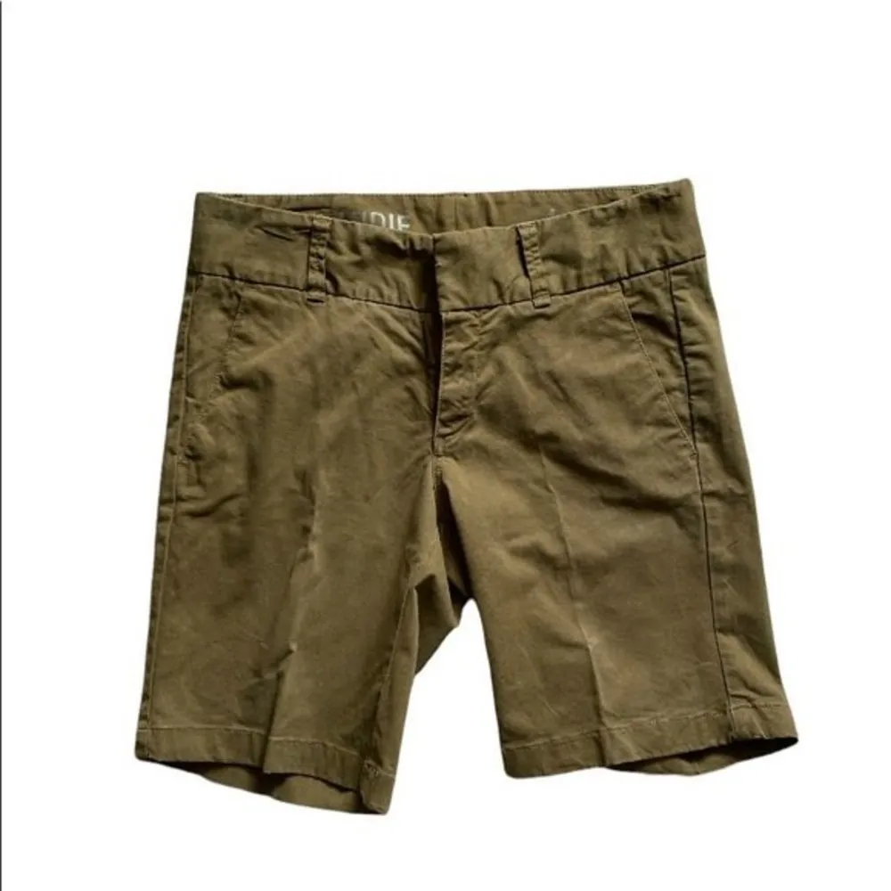 JCrew Andie Shorts olive green size 4 - Image 2