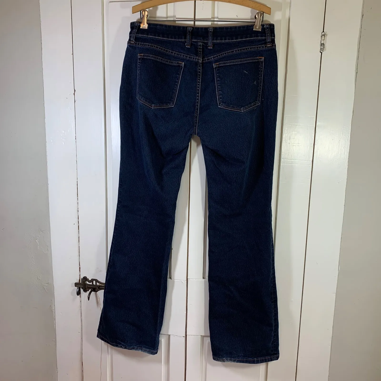 Banana Republic Women's Dark Wash‎ Denim Jeans Size 30 Bootcut Classic READ FLAW - Image 2