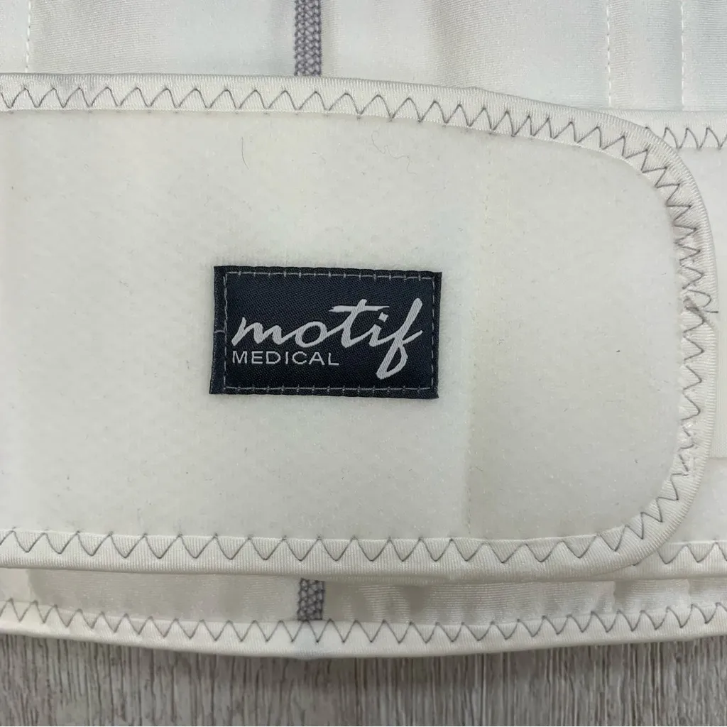 Motif Medical pregnancy support brace. Size L White - Image 4