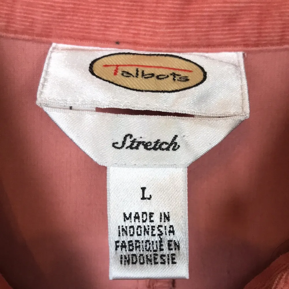 VTG Talbots Women’s Corduroy Stretch Coral Pink Long Sleeve Button-Up Shirt - Image 7