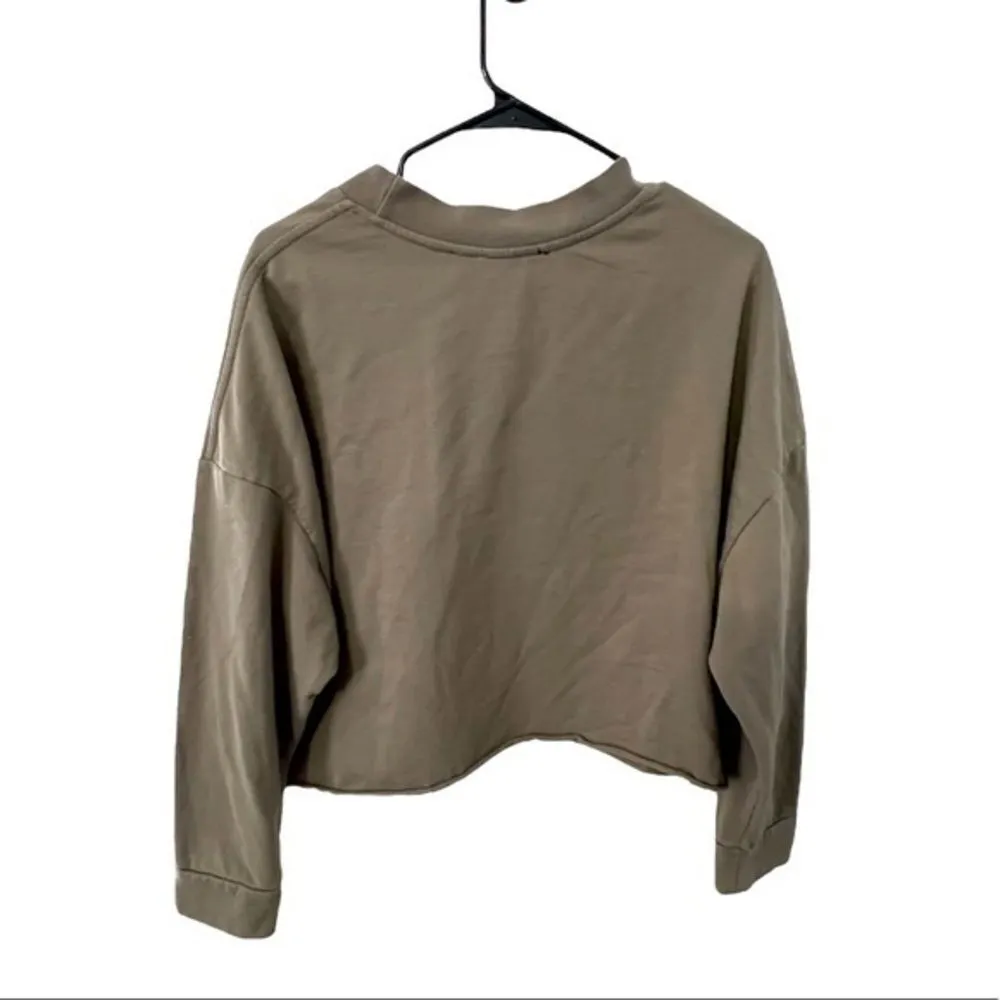 RDI Army Green Long Sleeve Long Crop Top - Image 3