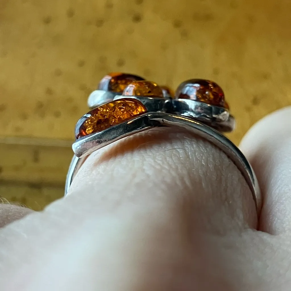 Baltic Amber Sterling Silver Flower Ring Size 7 - Image 2