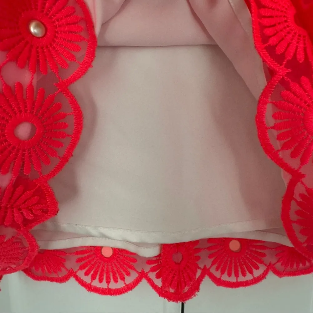 Lilly Pulitzer Fiesta Pink Floral Lace Pearl Bead Pinwheel Mini Dress Sleeveless - Image 9