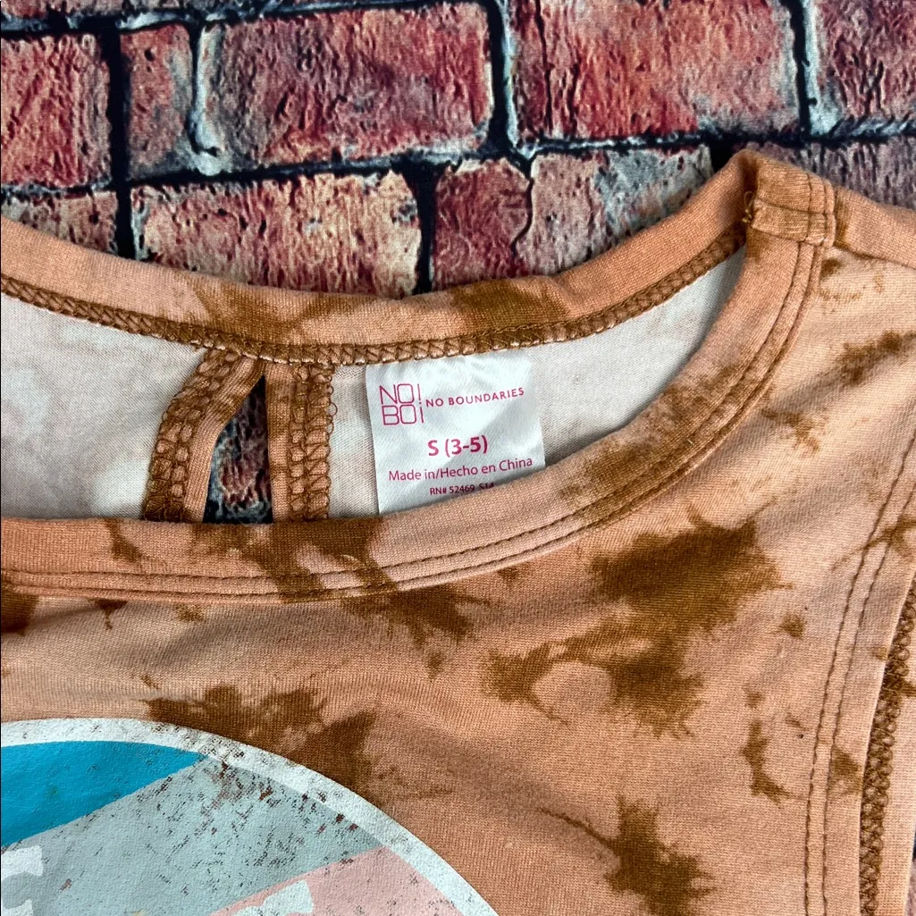 No Boundaries Brown Tie-Dye Muscle Tee - Image 2